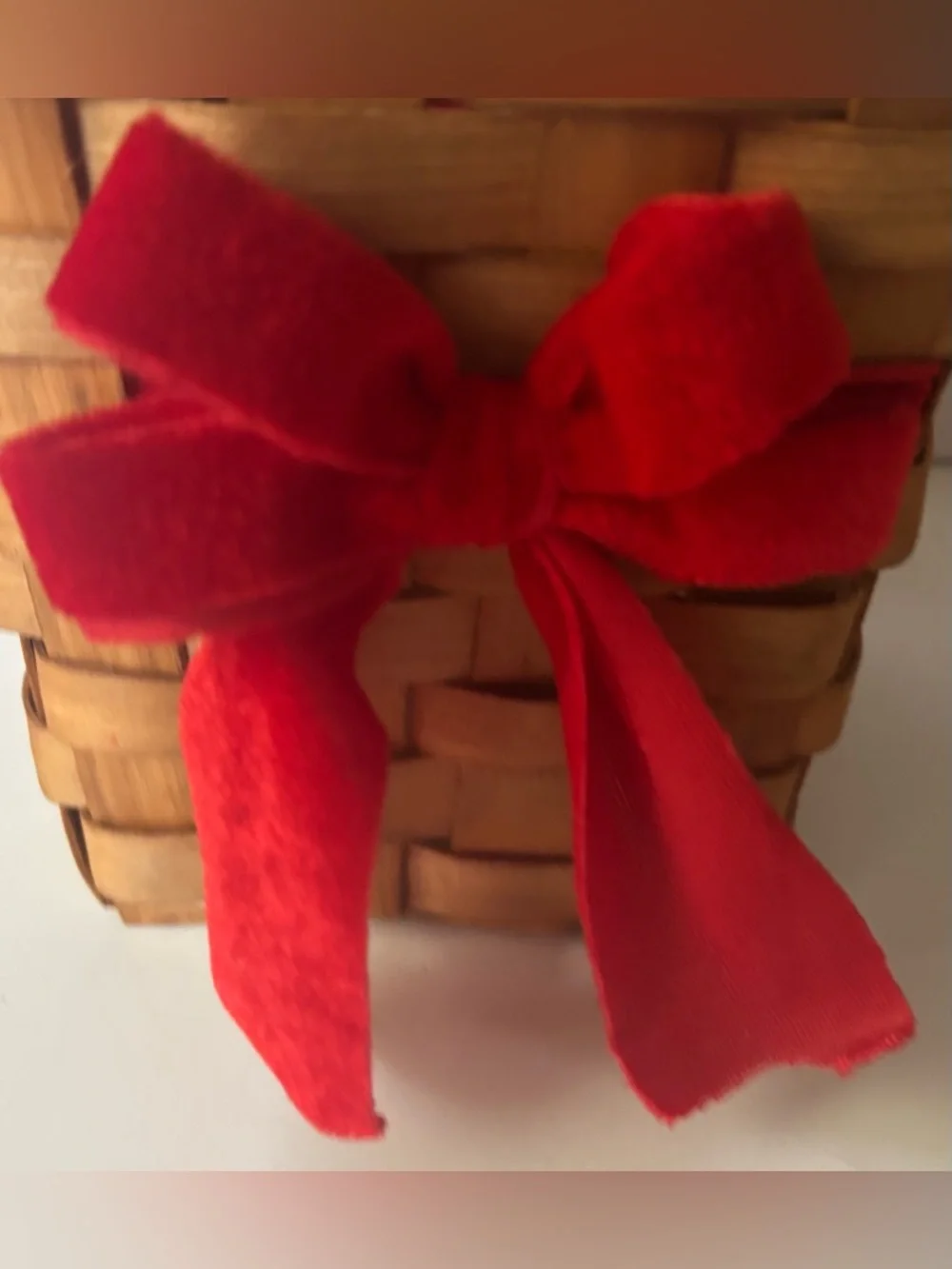 Christmas baskets NEW NWT 2 total square rectangle plaid velvet bow